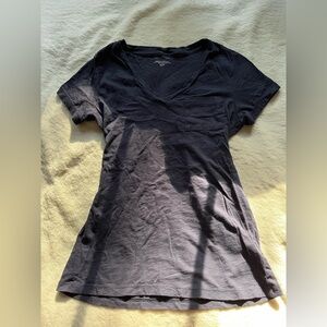 Max Studio Black V-Neck Short Sleeve Tee